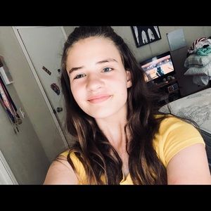 Meet your Posher, Lacey